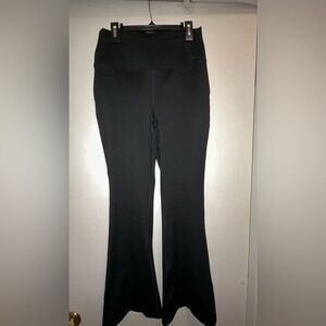 Yogalicious Lux Women’s Like New Black Flared Full Length Yoga Pants, Size Large